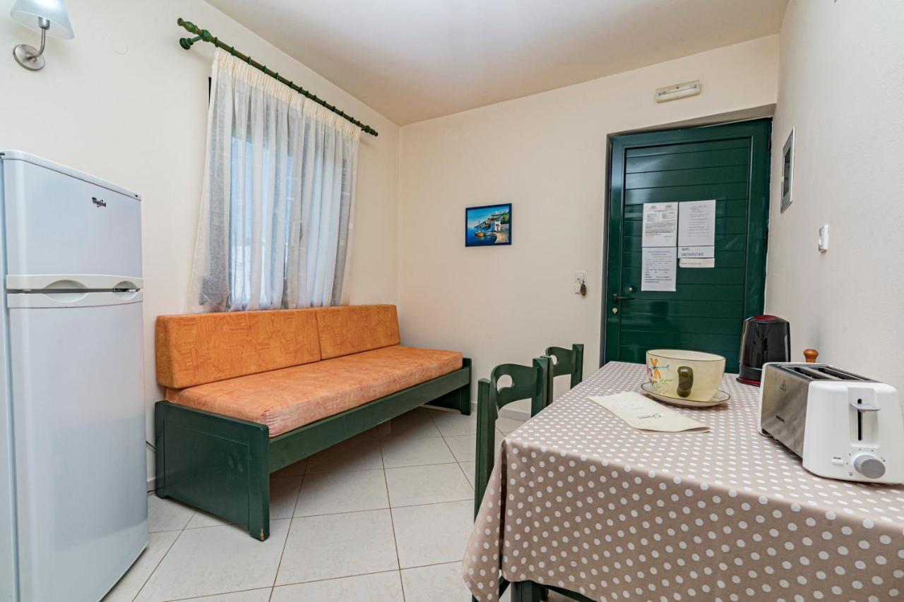 Gianna Apartments Almyrida  Exterior photo